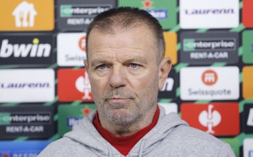 Старши треньорът на ЦСКА Стойчо Младенов призова феновете на червените