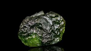 Белгийска експедиция откри рядък метеорит с тегло 7 6 килограма в