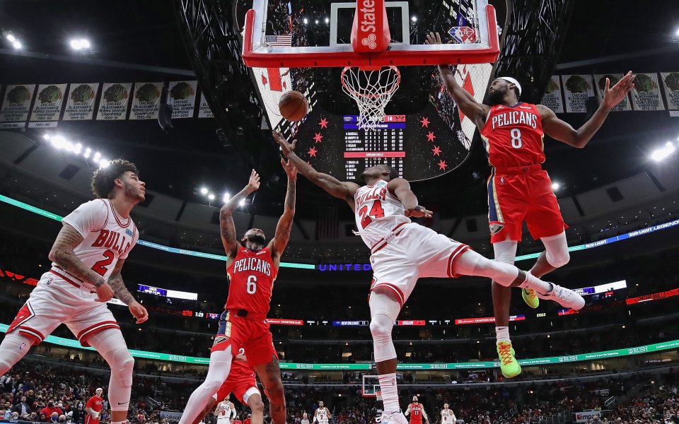 Чикаго победи Детройт с 97:82 и записа трета поредна победа