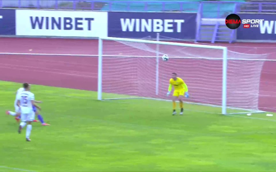 Страхотното изпълнение на Николас Фемия от въздуха