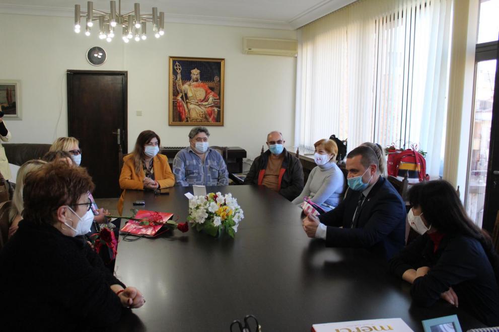  личен състав болнтица 