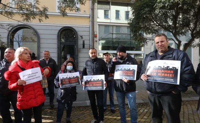 Туроператори и хотелиери на протест пред Министерство на туризма