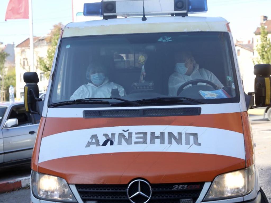 Медици от ЦСМП - София излизат на протест днес, съобщиха