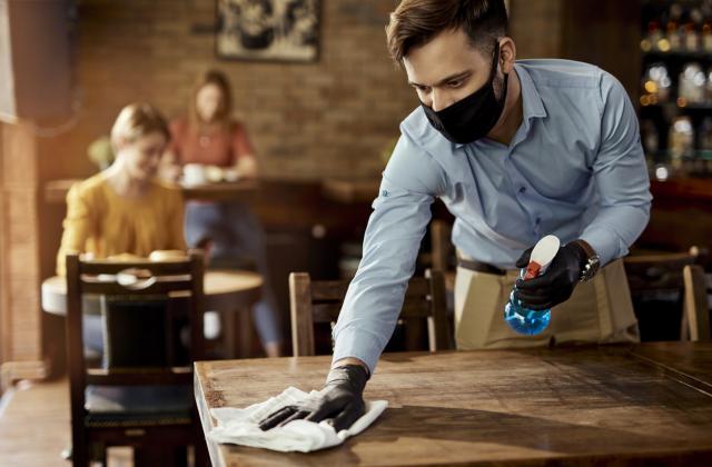 След поскъпването в хранителните магазини, нагоре тръгват и цените в