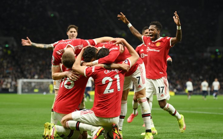 Юнайтед възкръсна след класика срещу безгръбначен Тотнъм