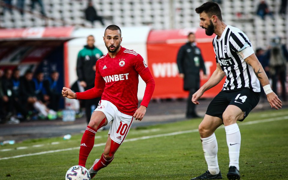 ЦСКА и Локомотив Пловдив дават старт на четвъртфиналите в турнира