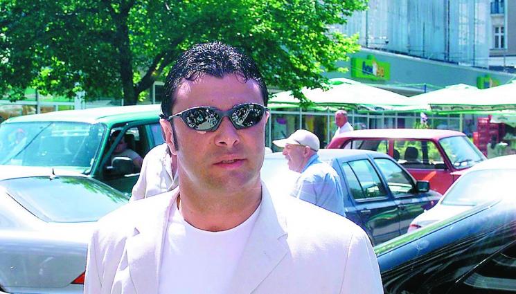 Синът на Райко Кръвта избяга от вендета - Синът на Райко Кръвта
избяга от вендета