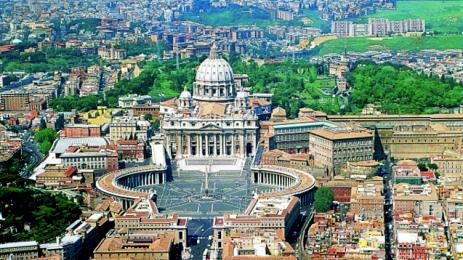 Сексскандал със семинаристи тресе Ватикана