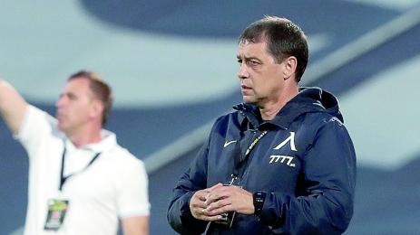 Левски махна Петър Хубчев