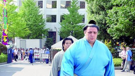 Аоияма с трета загуба