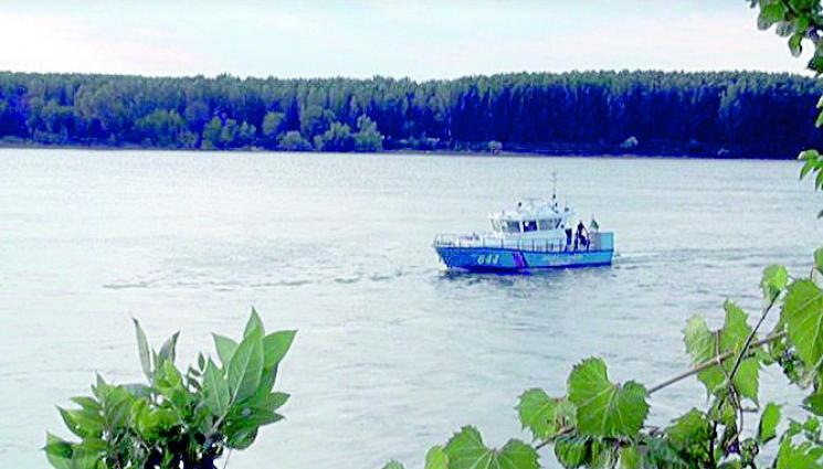 Продължава издирването на 13 годишния Мехмед изчезнал в Дунав - ИЗДИРВА СЕ: 15- годишно момче изчезна във водите на Дунав