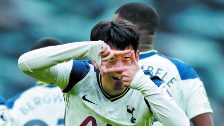 Тотнъм позлатява корееца Сон