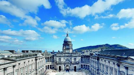 15 годишен бургазлия стана студент в Единбург