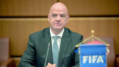 Инфантино защити ВАР