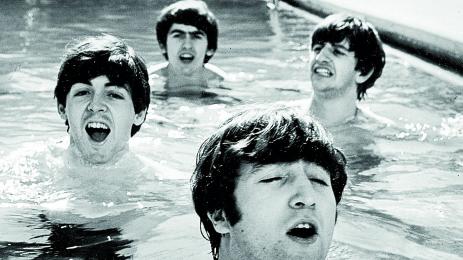 40 г спорят с колко куршума е разстрелян Ленън