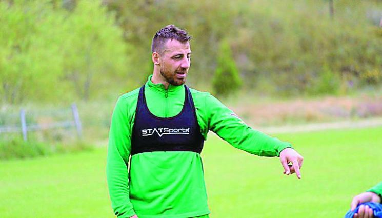 Бодуров отнесе 7 мача от Дисципа - Бившият национал Николай Бодуров спря с футбола