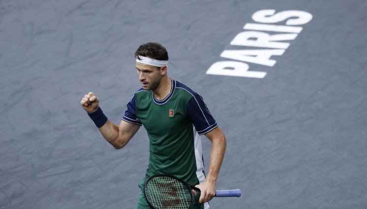 Григор Димитров - Гришо и Лолита ядоха охлюви в „най-лошия ресторант“ в света