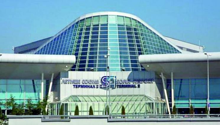 Желязков Отлагаме а не опрощавме плащания за летище София - Изграждат трети терминал на Летище София!