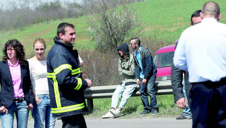 Шофьорката убила шестима още е на свобода - Шофьорката, 
убила шестима, 
още е на свобода 
