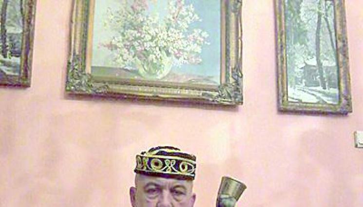 Златен пръстен закова героя на ъндърграунда Влади Ковачев - Златен пръстен закова героя на  
ъндърграунда Влади Ковачев 