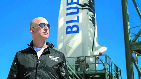 Безос се готви за полета на Ню Шепард
