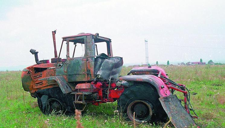 4 г ни делят от истината за войничетата и Карамански - 4 г. ни делят от истината
за войничетата и Карамански
