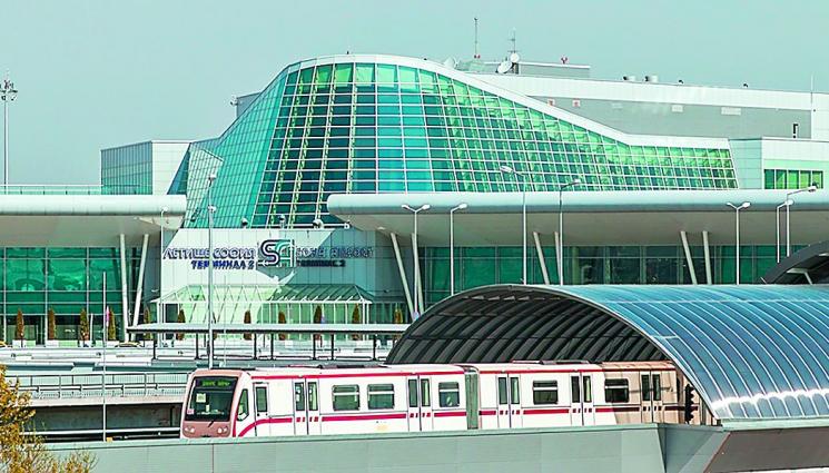 Пускат кафе и кола при багажа на летище София - ВНИМАНИЕ: Служители готвят стачка на Летище София