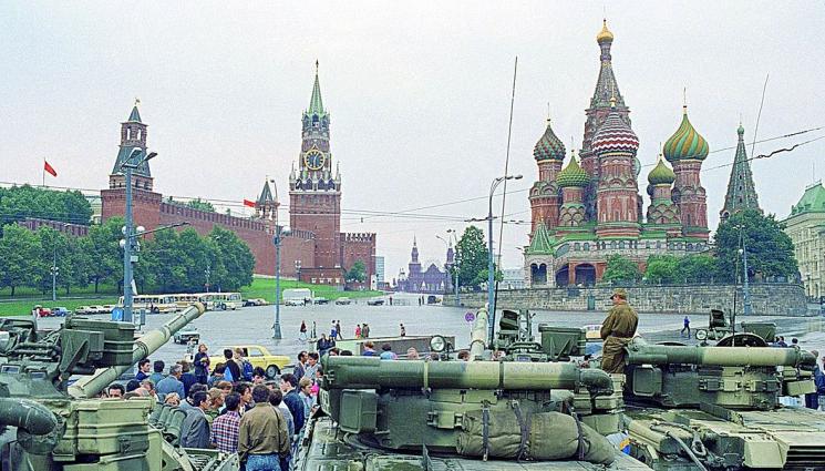 пучът срещу Горби за спасяване на режима - пучът срещу Горби за спасяване на режима