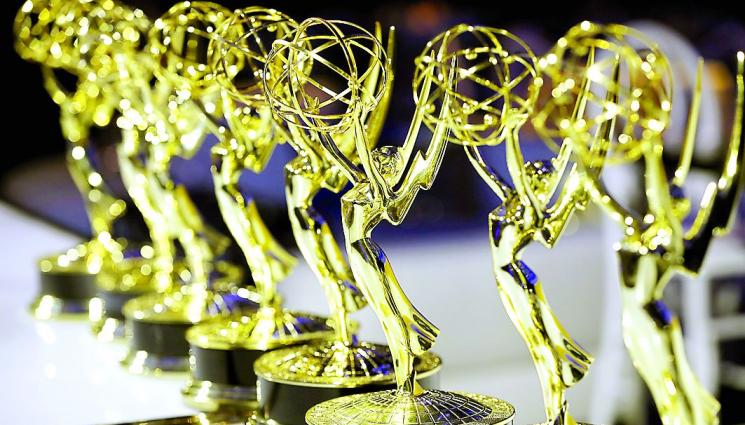 Наградите Еми на открито заради пандемията - СПЪНКА! Отложиха церемонията за наградите „Еми“