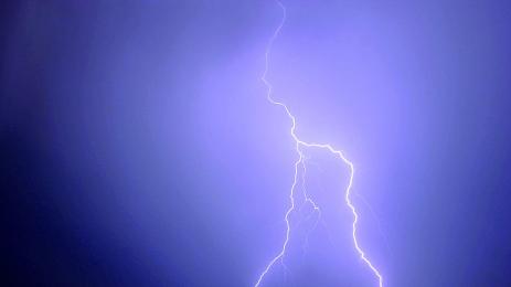 Гръмотевици ни удрят още четири дни