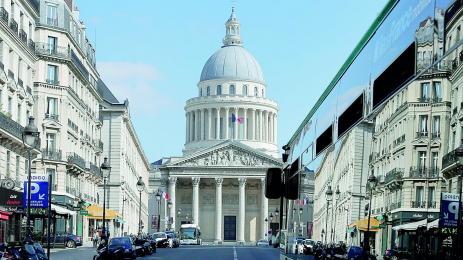 Джозефин Бейкър влиза в Пантеона