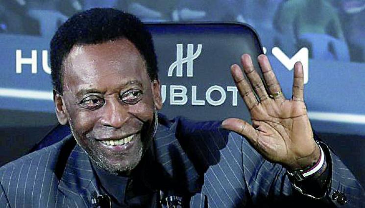 Оперираха Пеле от тумор на дебелото черво - Ново видео от болницата в Сао Пауло шокира света! Пеле сe сбогува със семейство и приятели по телефона