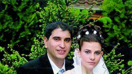 Поп моли помощ за болна съпруга