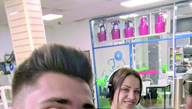 Наш пожарникар пи чай с принц Уилям - Наш пожарникар пи чай с 
принц Уилям