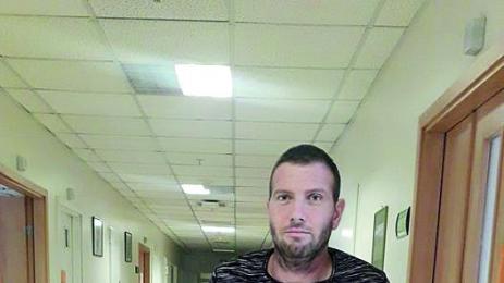 Ловец с ампутиран крак остана без дом