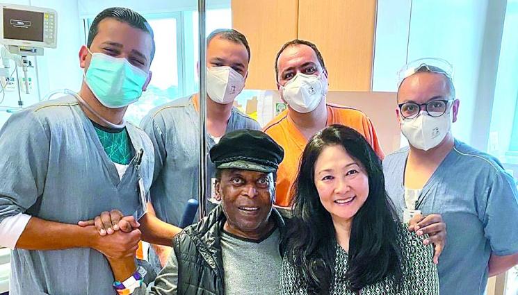 Изписаха Пеле започва химиотерапия - Бразилската футболна легенда Пеле остава в болница още няколко дни