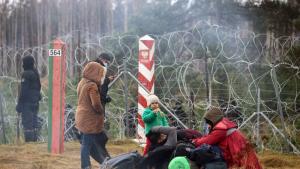 Полша се подготвя да приеме бежанци от съседна Украйна в