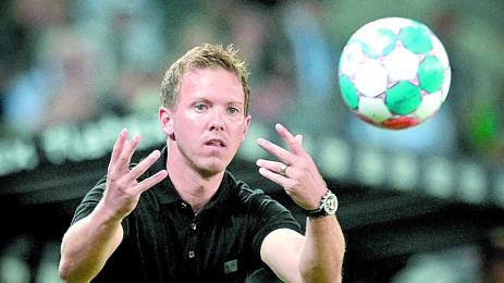 Нагелсман превърна кухнята в офис