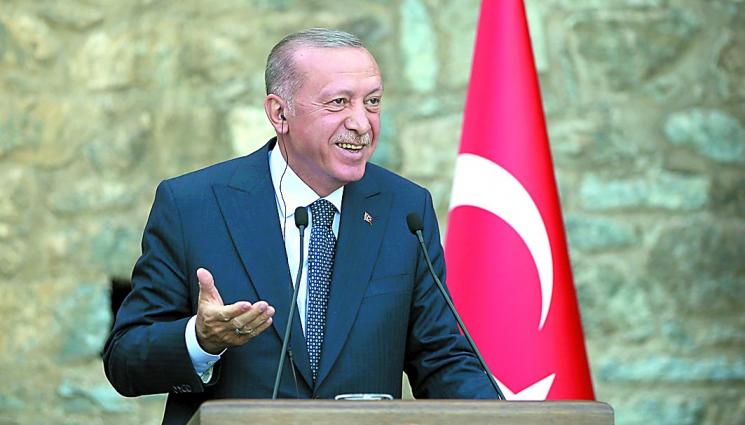 Ердоган се отказа да гони посланици - НАКЪДЕ ТРЪГВАТ КОМШИИТЕ: Ердоган иска нова конституция, старата не можела