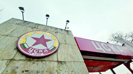 ЦСКА Михайлов ни изнудваше заради Любо Пенев