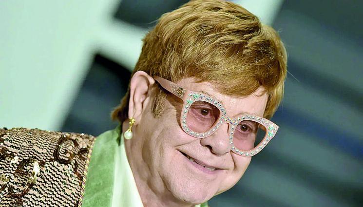 Елтън Джон се сбогува със сцената - ИСКРЕНО И ЛИЧНО: Елтън Джон плакал 45 минути заради песен