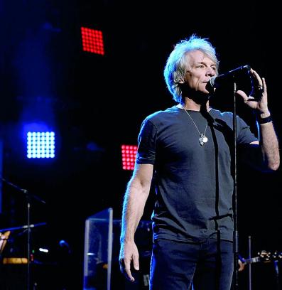 Джон Бон Джоуви пипнал коронавирус