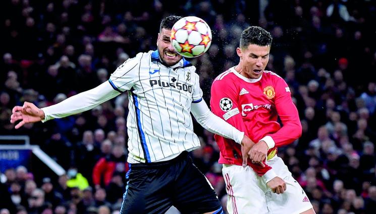 Аталанта прати Юнайтед на ремонт - Аталанта прати Юнайтед на ремонт