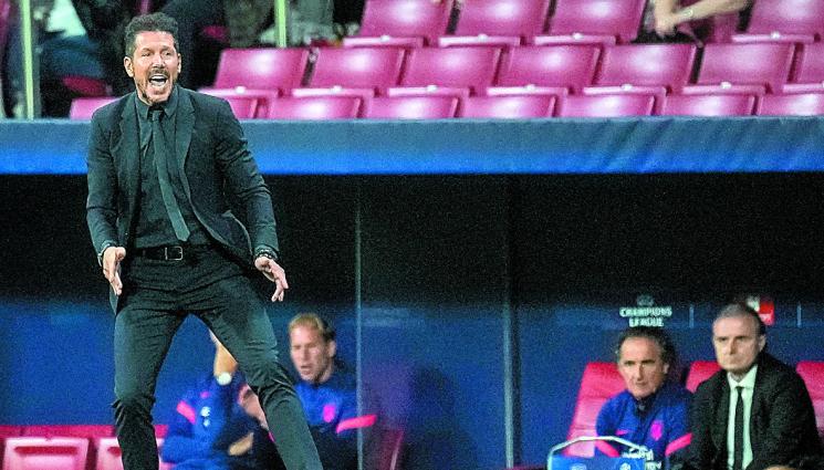 Симеоне едва събра отбор за Ливърпул - Симеоне едва събра отбор за Ливърпул