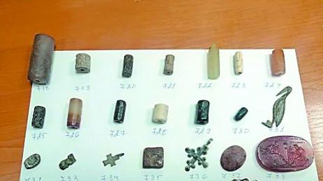 Митничари откриха древно имане в акумулатор