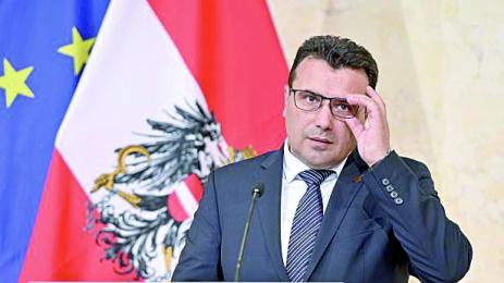 Зоран Заев не планирал да бави оставката си