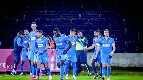 Левски удари 10 от Славия