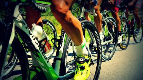 колоездене колоездачи шосе