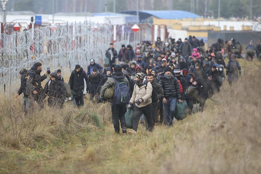 Група от 299 мигранти е заловена от турските власти по