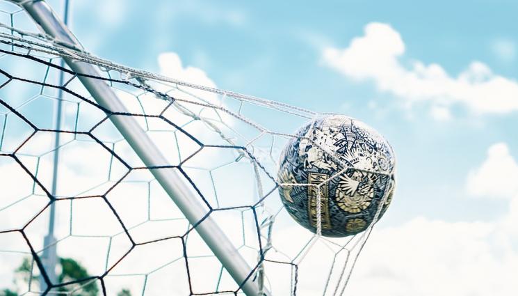 футбол гол топка - Вторият тим на ЦСКА 1948 удари Марек в контрола